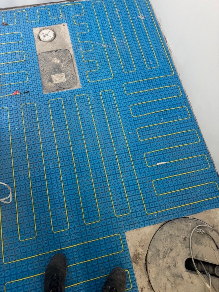 Indoor floor heating installation by HomeTech Secure