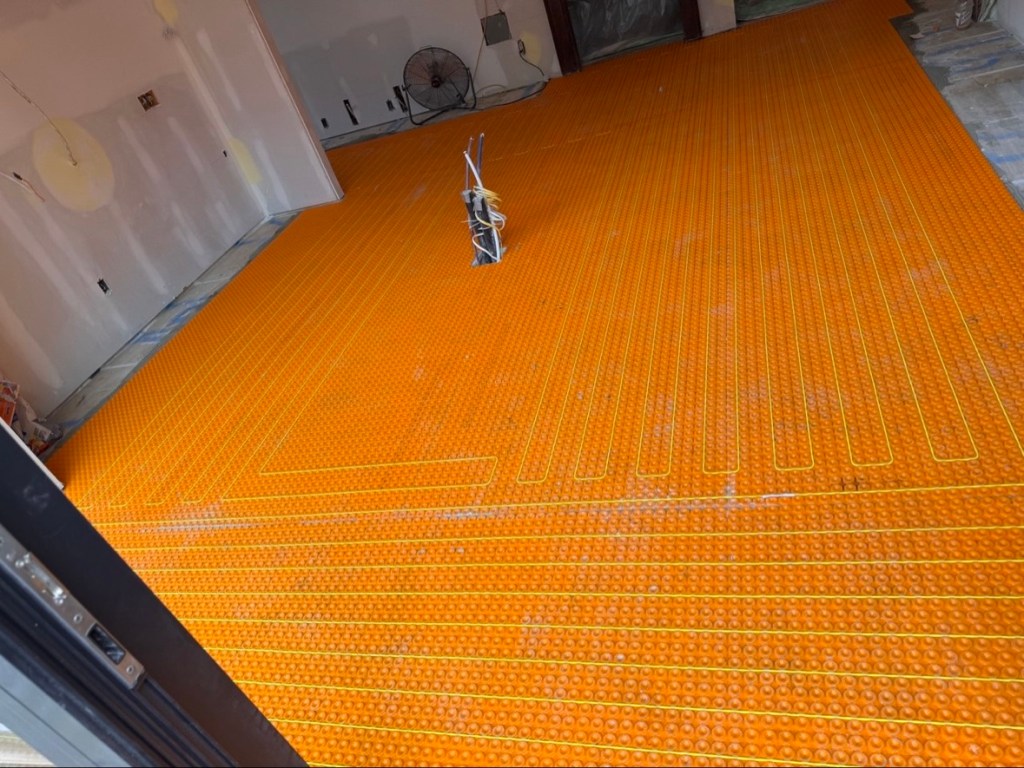 Indoor floor heating installation by HomeTech Secure